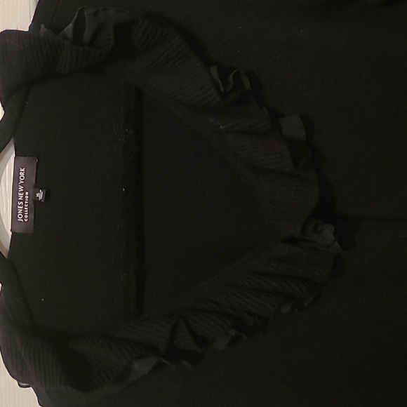 Jones New York Collection black ruffle neck cardigan. Size XL - Picture 2 of 6